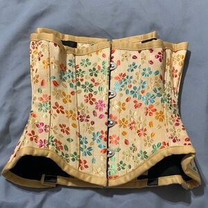 Mystic City Corset MCC 20 Size 18